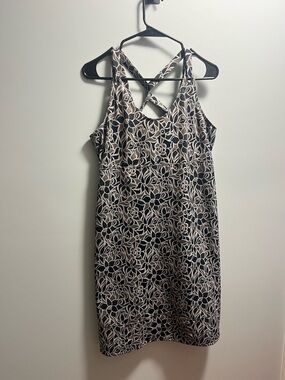 Merrell Black and Cream Floral-Print Sleeveless Mini Dress
